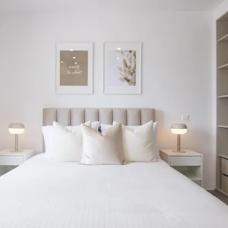 Апартаменты Limnaria 134 Seaview Modern Flat Пафос