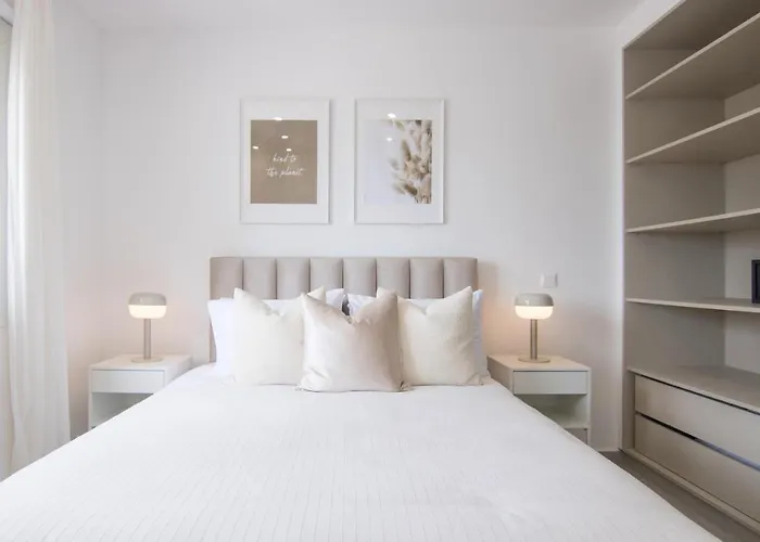 Апартаменты Limnaria 134 Seaview Modern Flat Пафос